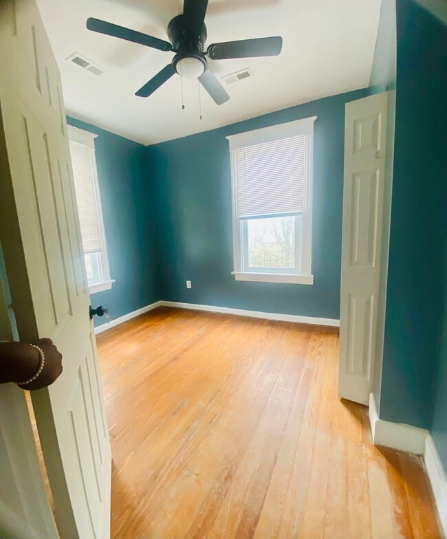 Bedroom entrance - 2915 Griffin Avenue