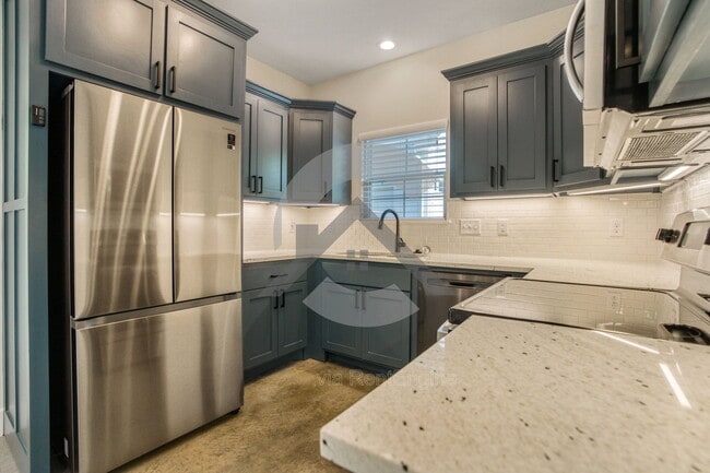 Photo - 516 Ash St