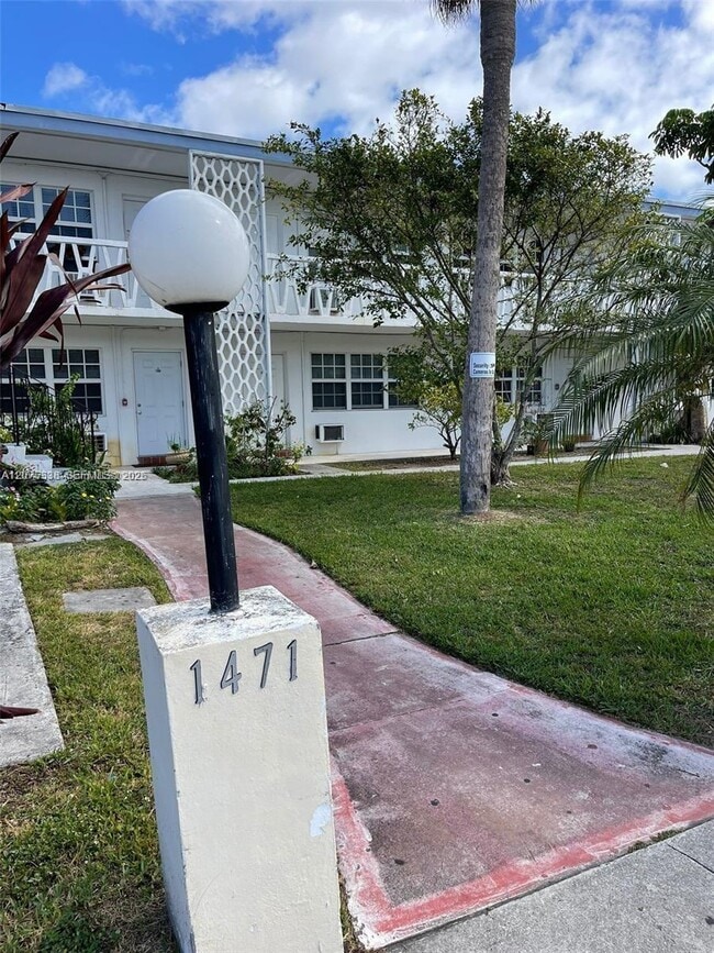 Photo - 1471 NE 170th St Unidad 224A