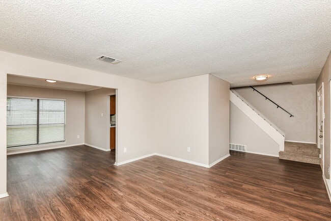 Photo - 3956 Wrenwood Dr