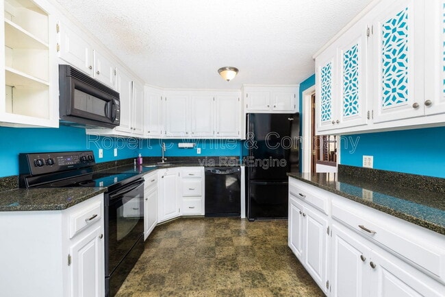 Photo - 42 Valley View Ln