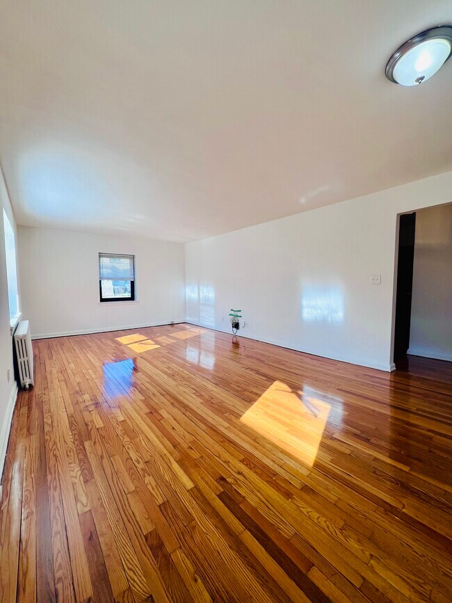 142 Washington Ave Apartment Unit 1 Rutherford, NJ