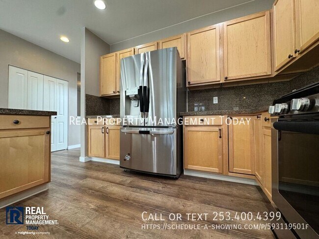 Photo - 4431 S 220th St