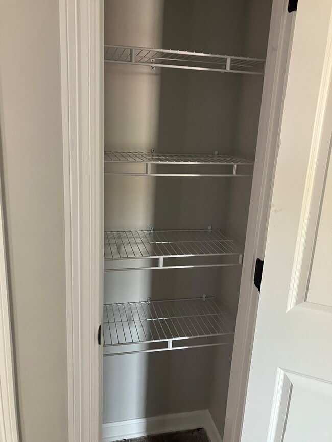 Photo - Sioux Bayou Arms Apartments