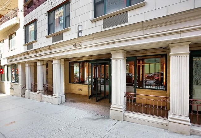 Photo - 41-26 27th St