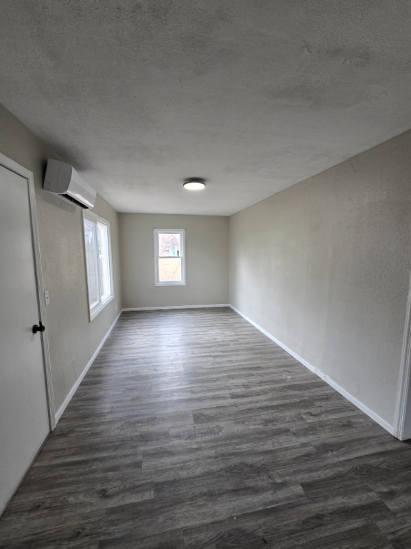 Photo - 401 Farrington Ave