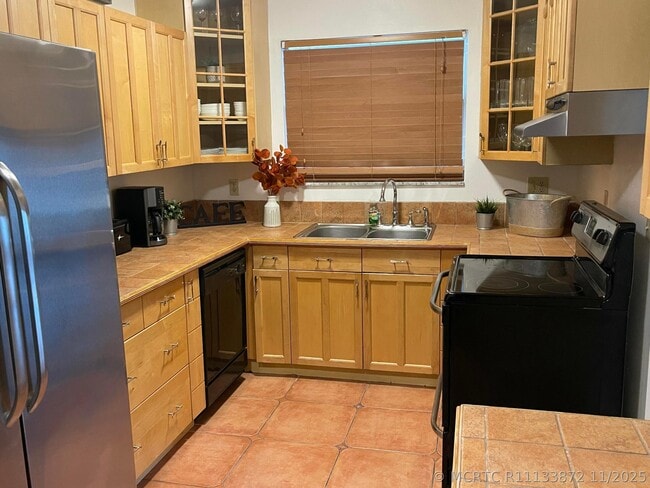 Photo - 187 Auburn Dr