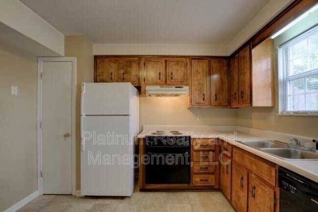 Photo - 363 Peabody Dr Unidad 3