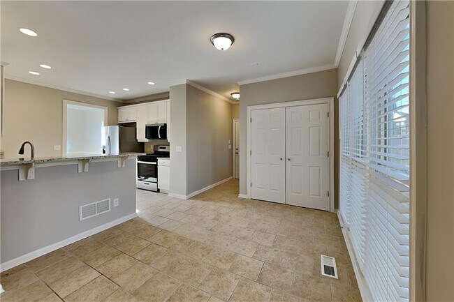 Photo - 149 Crestview Dr