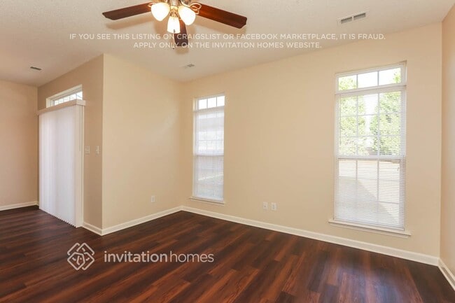 Photo - 2003 Salmon River Dr