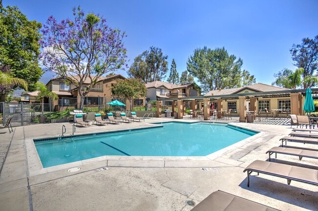 Photo - Waterstone Alta Loma Apartments