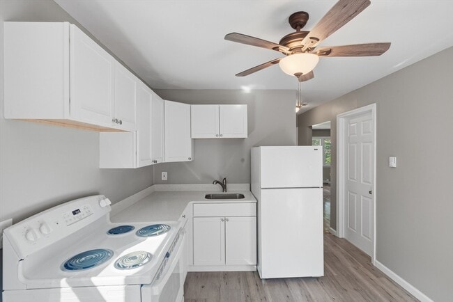 Photo - 257 N Washington St Unit 8