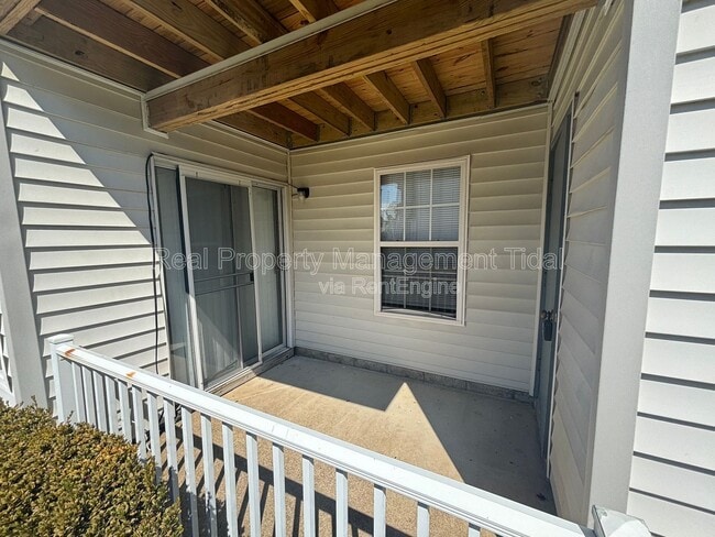 Photo - 513 Summit Ct