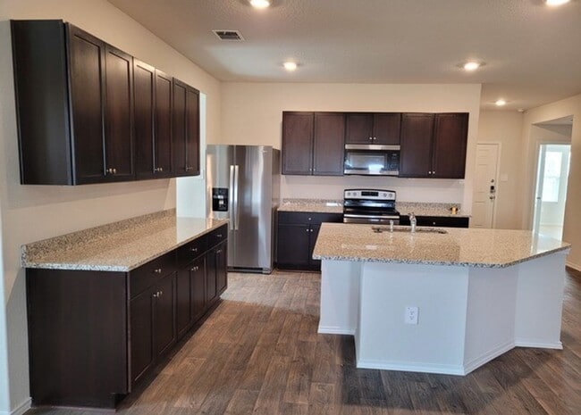 Photo - Beautiful Home in Arroyo Ranch!