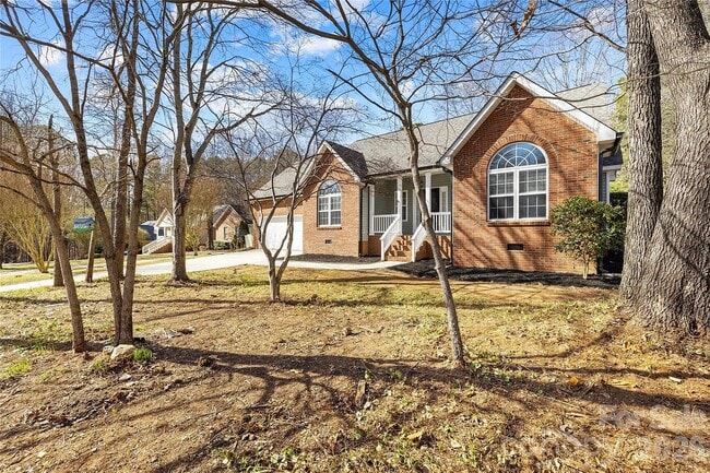 Photo - 108 Woodstork Cove Rd