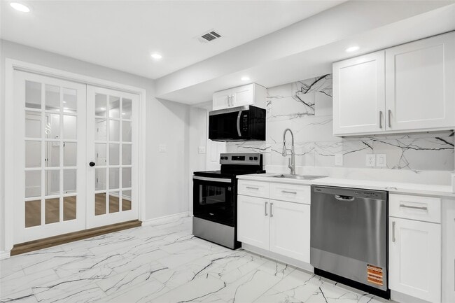 Photo - 7 Briar Dale Ct Unit A