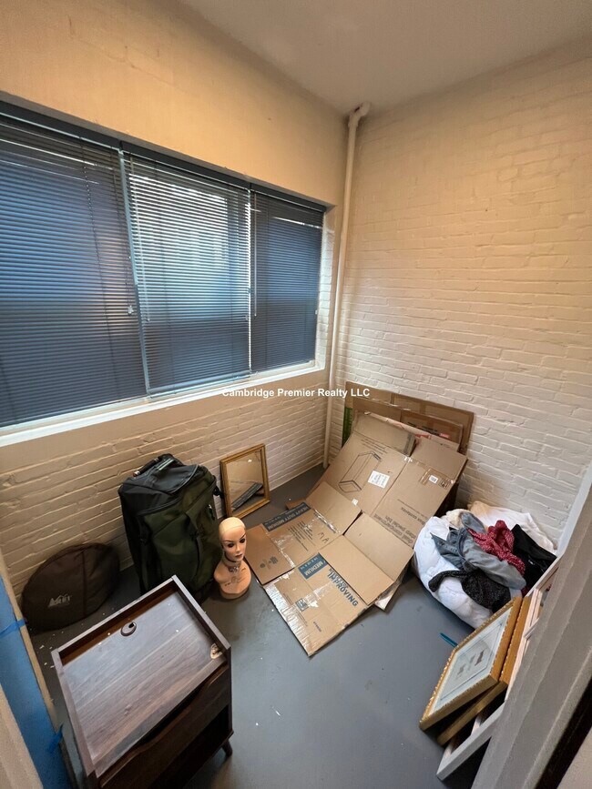 Photo - 6 Linnaean St Unit 2