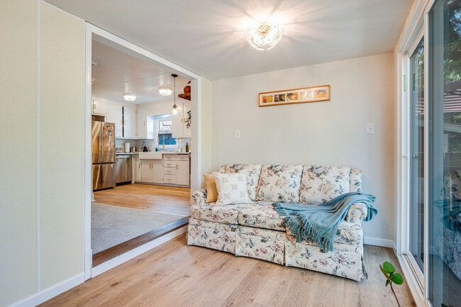 Photo - 4459 Brygger Dr W Unit SI ID1035996P