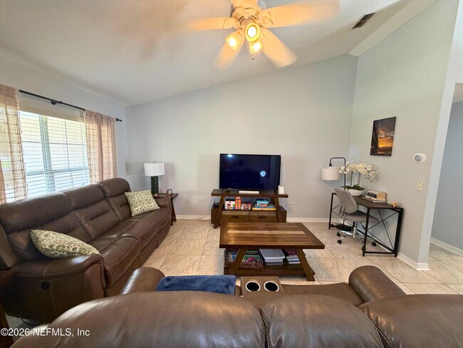 Photo - 152 Meadow Ave