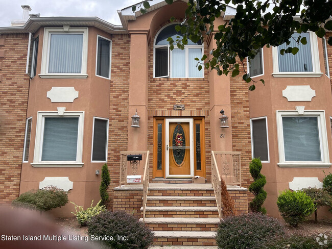 Building Photo - 81 Seacrest Ave Rental