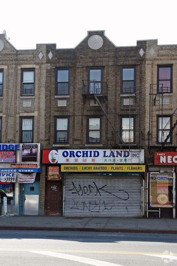 Photo - 99-08 Northern Blvd