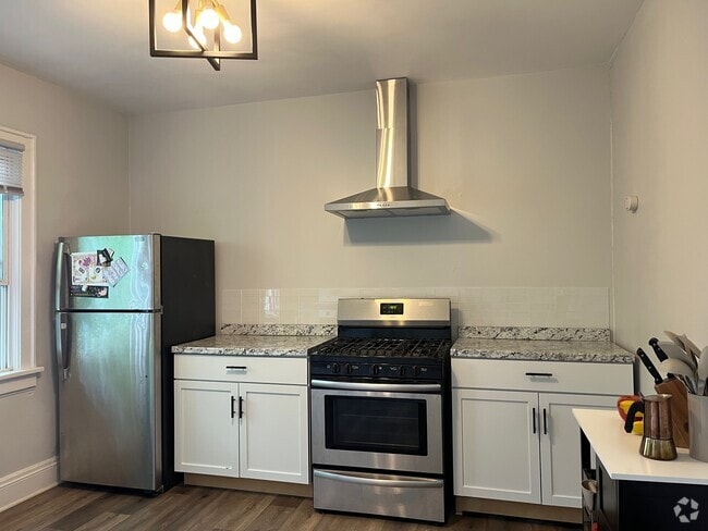Building Photo - 3265 E Overlook Rd Unit 2 Rental