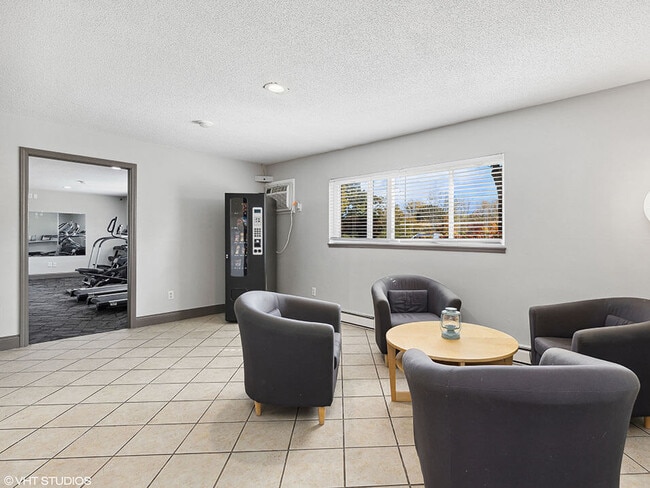 Clubhouse at Meadowrun