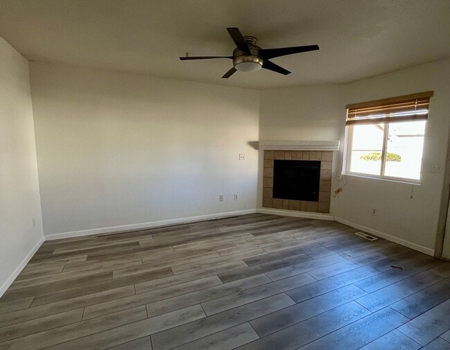 Photo - Adorable 3 story, 3BR/3.5BA Townhome w/ detached garage!