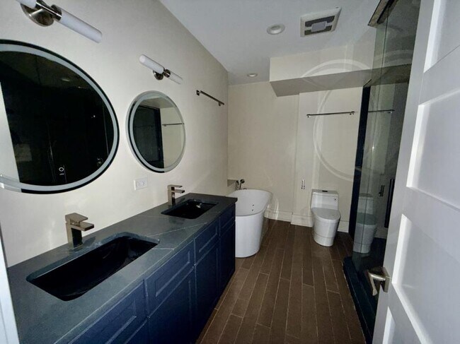 Photo - 2 bedroom in Chicago IL 60610 Unidad 1R