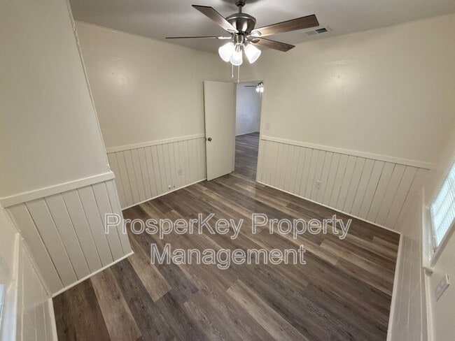 Photo - 1436 Brewer Ave