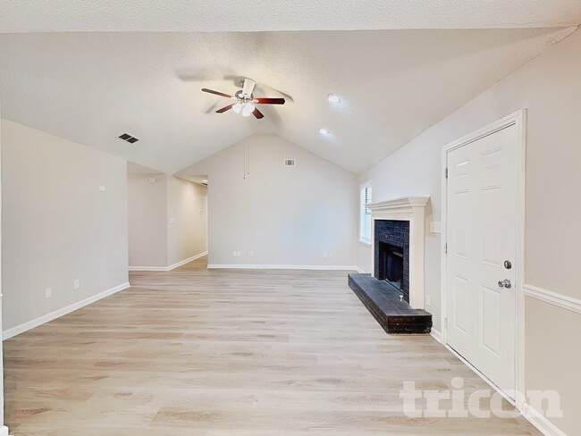 Photo - 11069 Hunters Ln