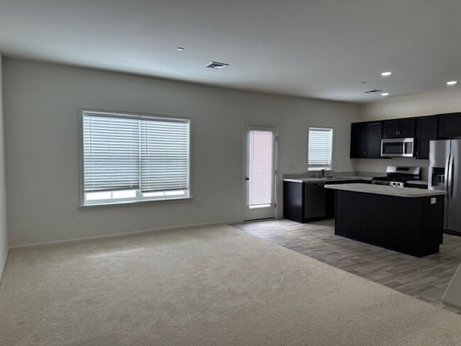 Photo - 7867 Oakbrook Dr