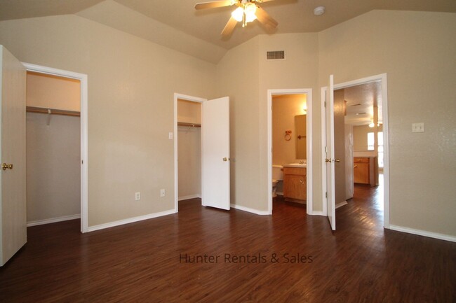 Photo - 4206 Deek Dr Townhome