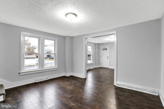 Photo - Charming 3 Bedroom, 1 Bath Home in Chambersburg, Pa.