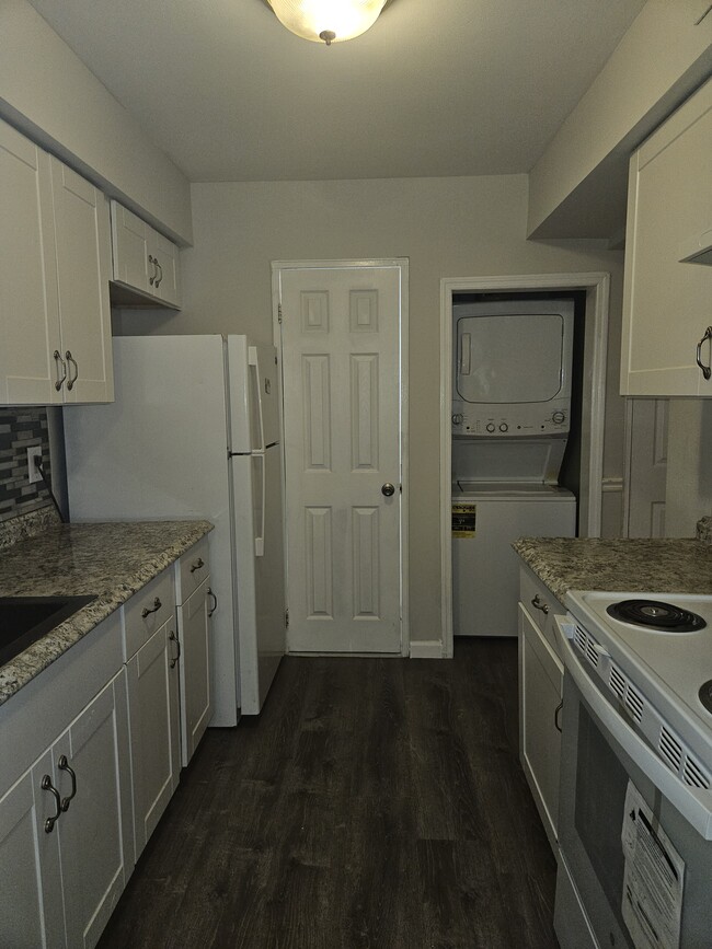 Photo - 3 Ethan Allen Ct Condo Unit 3A