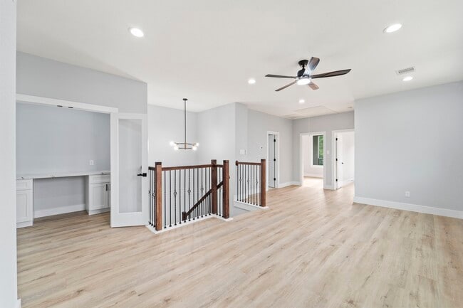 Photo - 6631 Foster St