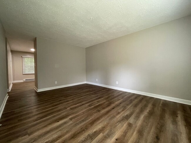 Photo - One story duplex