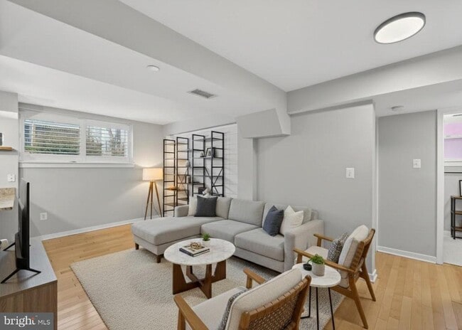 Photo - 420 16th St SE Unit A