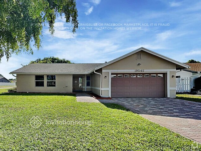Building Photo - 19545 Carolina Cir Rental
