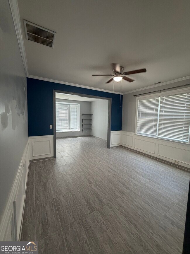 Photo - 3513 Aberdeen Way