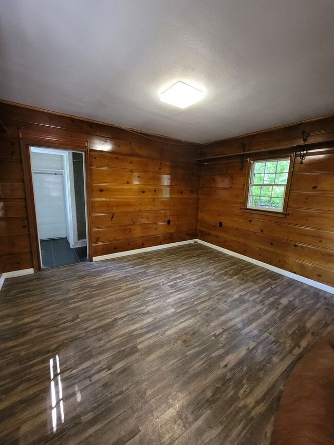 Photo - 3411 E 5th Pl Unidad 3411 1/2