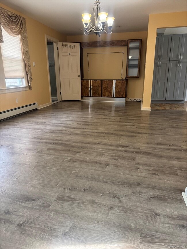 Photo - 170 E Mineola Ave