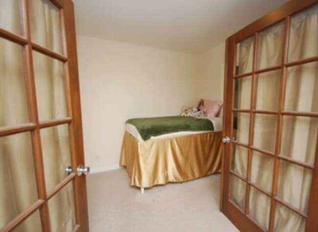 Building Photo - Fenway 3 Bed Apartment - 9/1 In Unit Laundry! - NO FEE