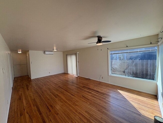 Photo - 3 Bed 1 Bath