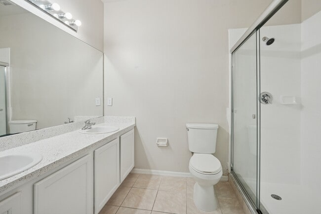 Photo - Cobblestone on The Lake Apartments