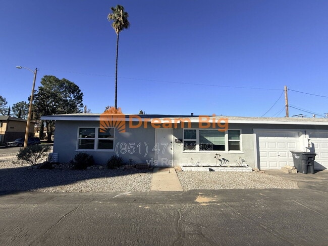 Photo - 1365 Stillman Ave