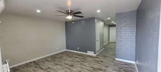 Living Room - 2332 N Catalina Ave Townhome