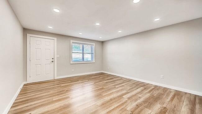 Photo - Crystal Gardens