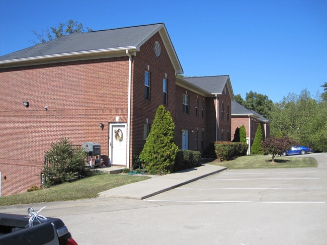 Building Photo - 3853