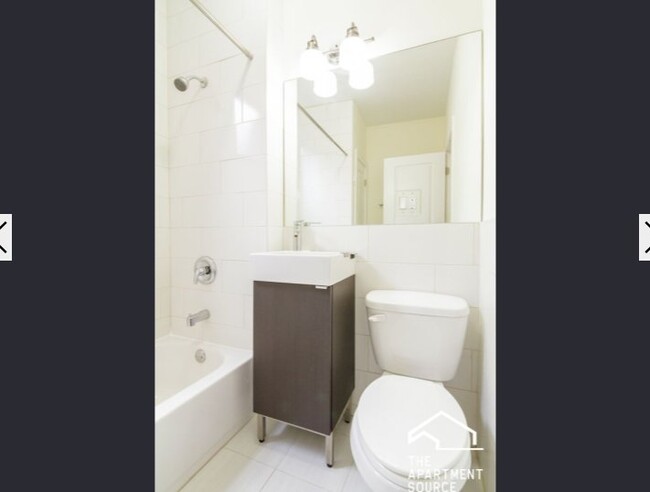Photo - 2888 N Clark St Unit 3